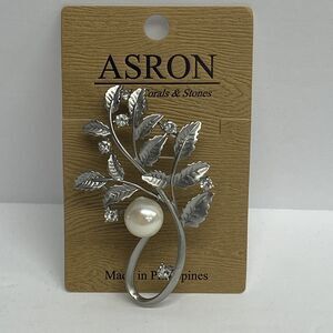 Silver Tone Metal Leaves Brooch Pin Rhinestones Faux Pearl Fashion Jewelry